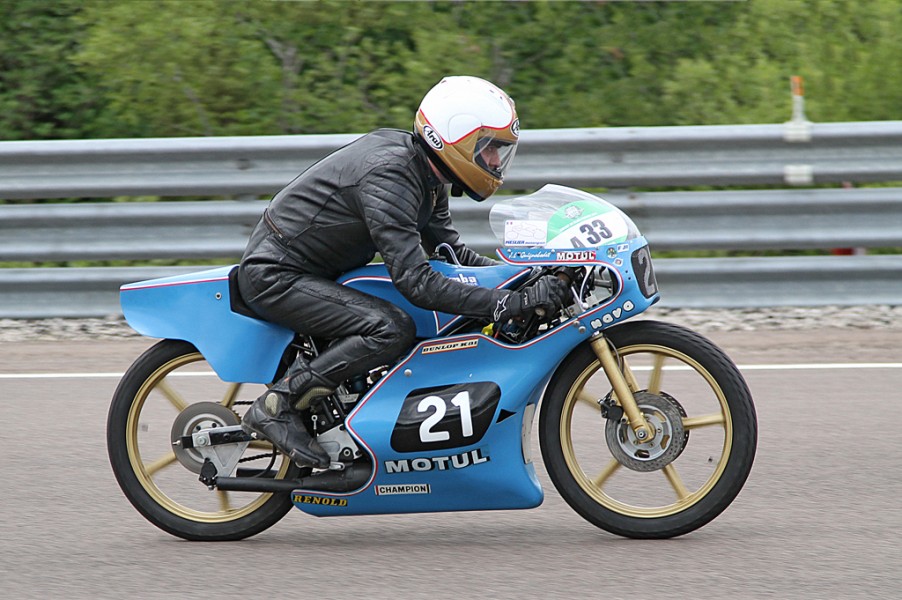 Julien Charnole
MBA 125 AMGP   1987
