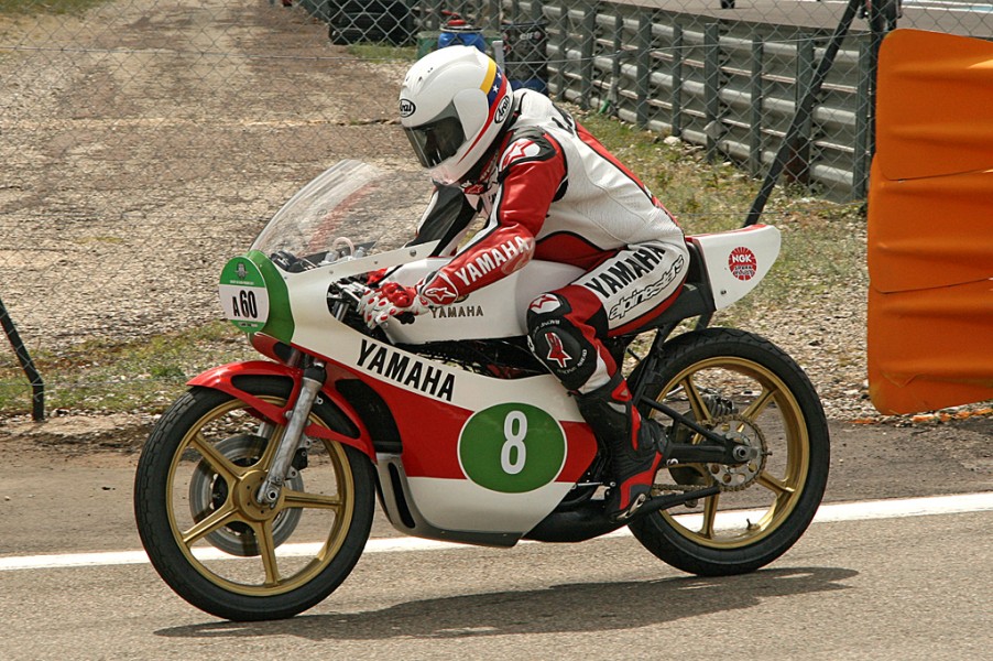 Carlos Lavado
YAMAHA 250 OW57   1985
