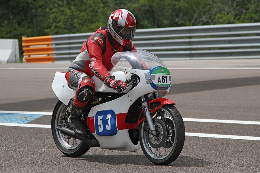 Jean Marie Bourdoux
YAMAHA 350 TZ   1976

