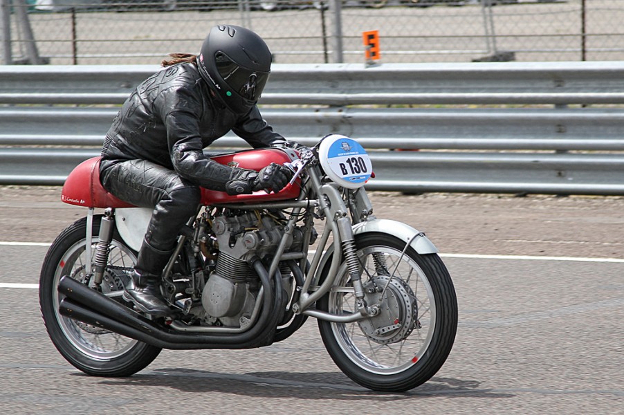 Jean Constantin
MV AGUSTA 500 R GP   1953
