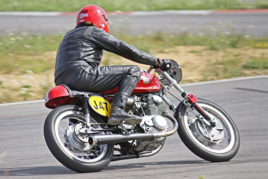 J47_0009.jpg
