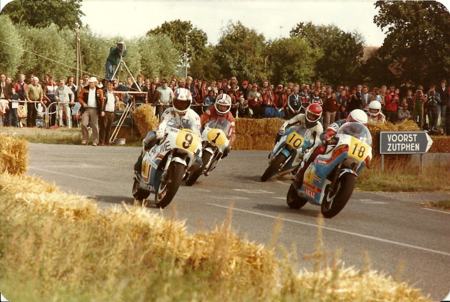 wedstrijd Twello 1981. 18 Harry Heutmekers. 9 Jack Middelburg. 1Boet v Dulmen.10 Bobo v. Eyck.

