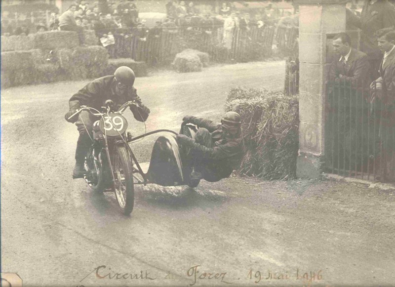 Grand Prix du Forez 1946 (France) Raymond BOLLAND/André MORAND 2eme sur 350 RM-Styl'son JAP

