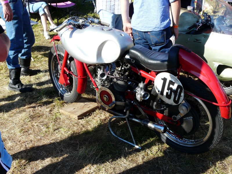 Schottenring Classic GP 2011
Weitwinkel Guzzi Bj. 51
