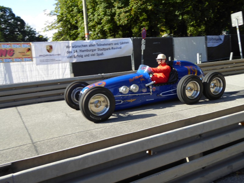 Pat Clancy Six Wheeler Sp. von 1948
