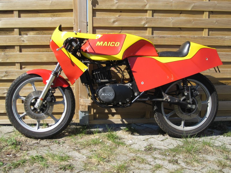 MAICO MD 250 WK-Cup ...
ist die Grundlage (Ur-Cup) der blau/weißen Cup-Maicos, wovon 50 baugleich hergestellt wurden.
Schlüsselwörter: Peter Vagt