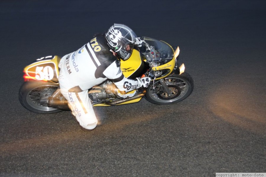 Juan Jose Soldevila / Asier Ajuria, Moto Guzzi
