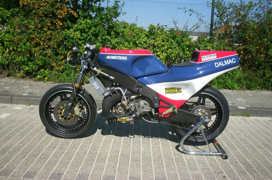 Armstrong CF250
