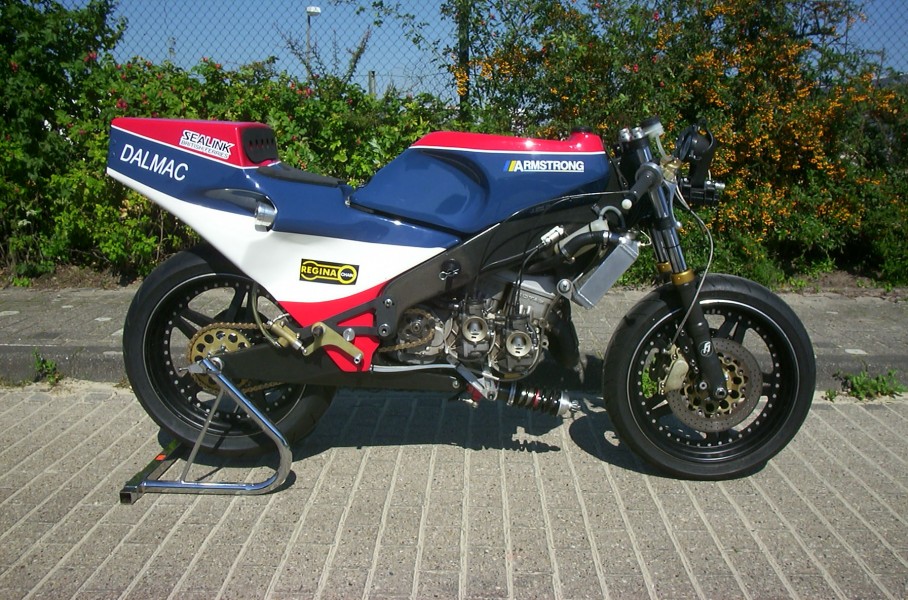 Armstrong CF250
