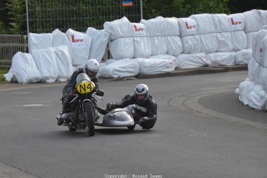 Karl Umbach, Klaus Umbach
