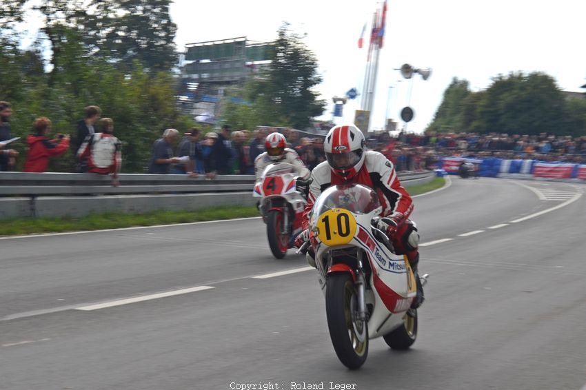 Sepp Hage (5facher Deutscher Meister) mit seiner originalen Yamaha TZ500 von 1982 
