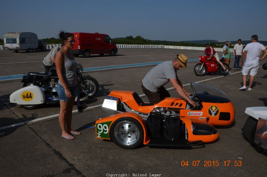 DSC_0005~0.JPG