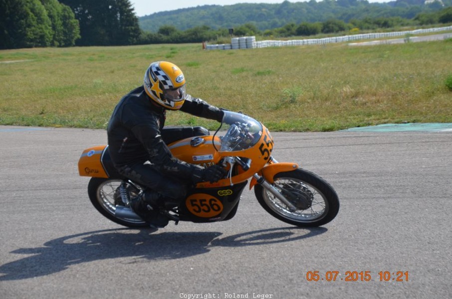 DSC_0085~1.JPG