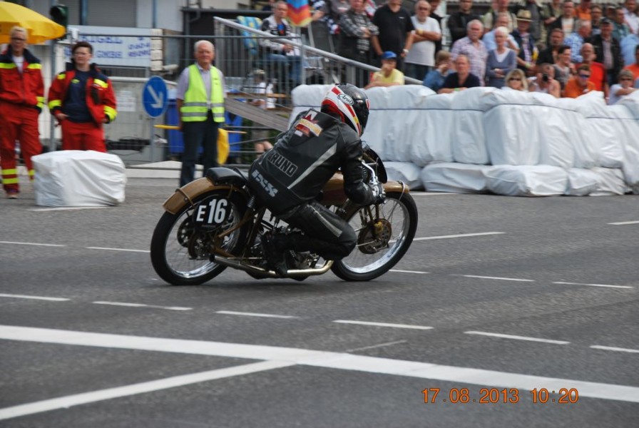 Schottenring Classic Grand-Prix 2013
Bruno Egloff - Motosacoche D 50

