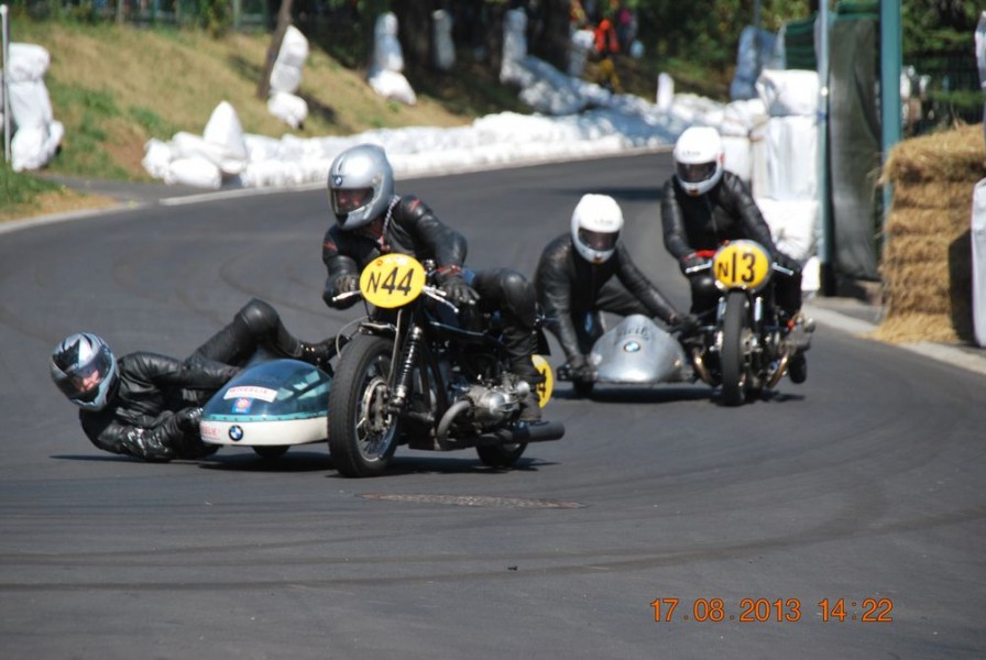 Schottenring Classic Grand-Prix 2013
Ruffner / Pfeiffer - Dahms / Mahrsandt
