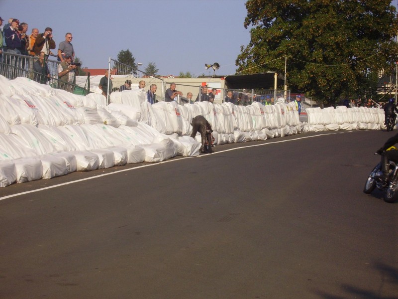 l_084.jpg