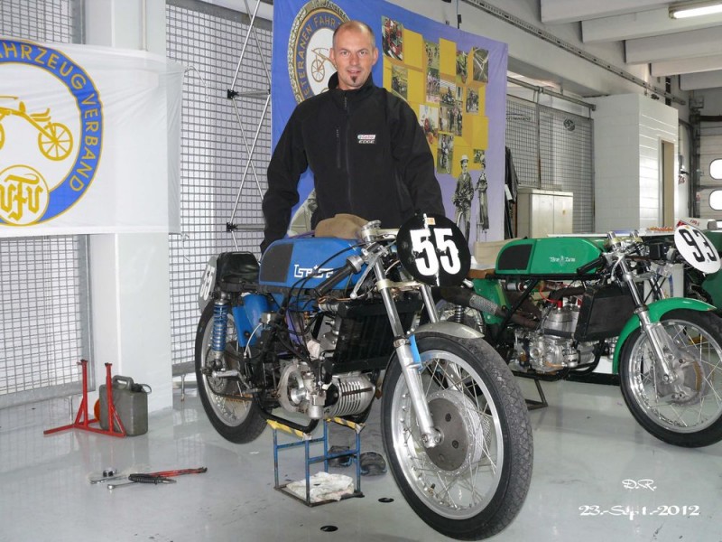 René Kratzat mit seiner 125 ccm TseTse
