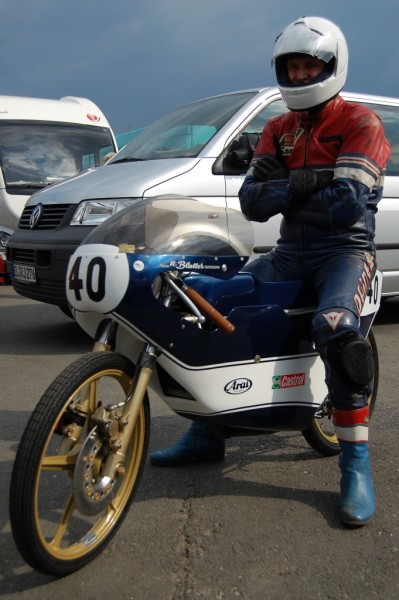 Rolf Blatter (Schweiz) Vize-Weltmeister der Klasse 50 cc 1979
Sachsenring 2010
Schlüsselwörter: Peter Wolf