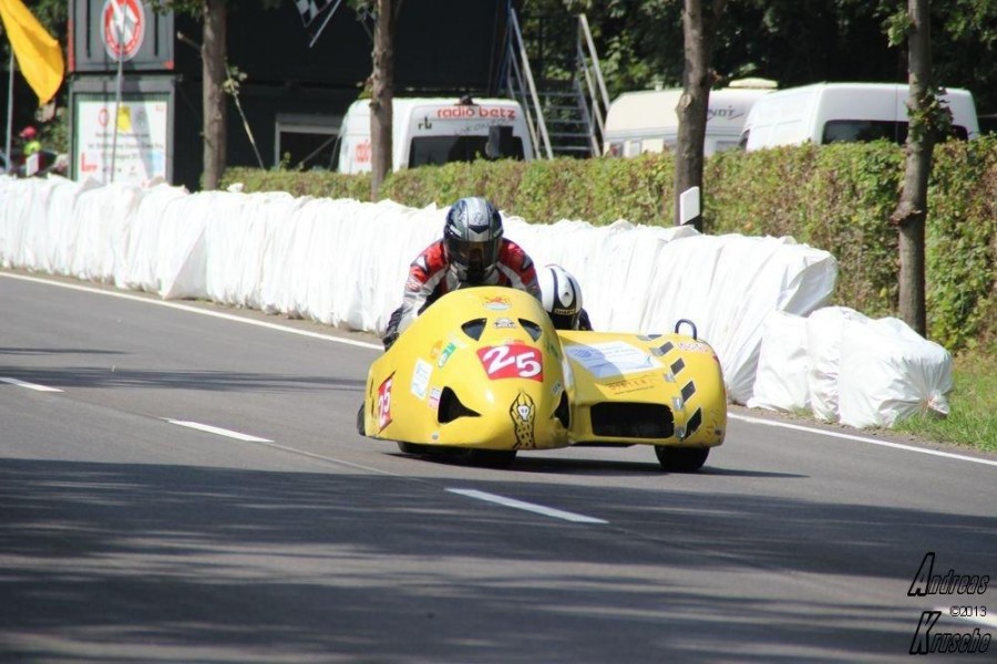 Schottenring Classic Grand-Prix 2013
Achim Freund / Sven Polchow - Windle Yamaha F2
