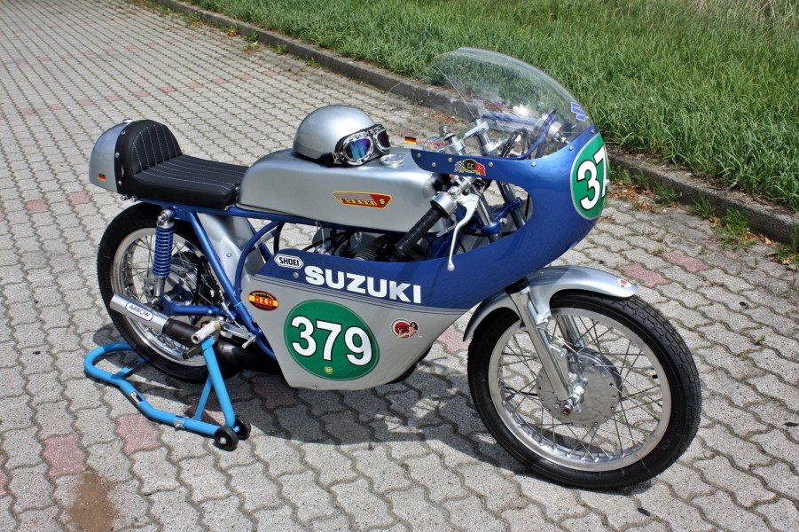 Suzuki TR-250 Replika
Neubau Winter 2020
