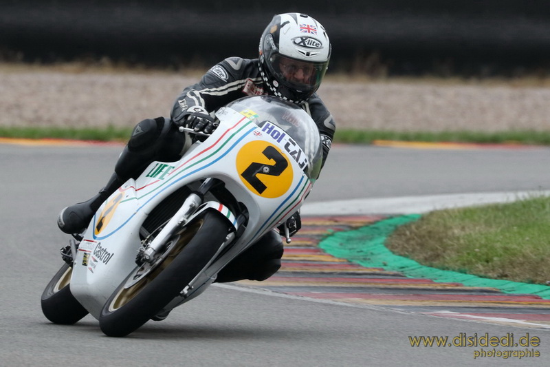 LOUIS CLASSIC KINGS
Phil Read Suzuki RG 500 MK 1
