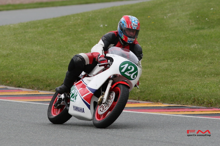 Sachsenring Classic 2014
Horst Lahfeld /Yamaha TZ250
