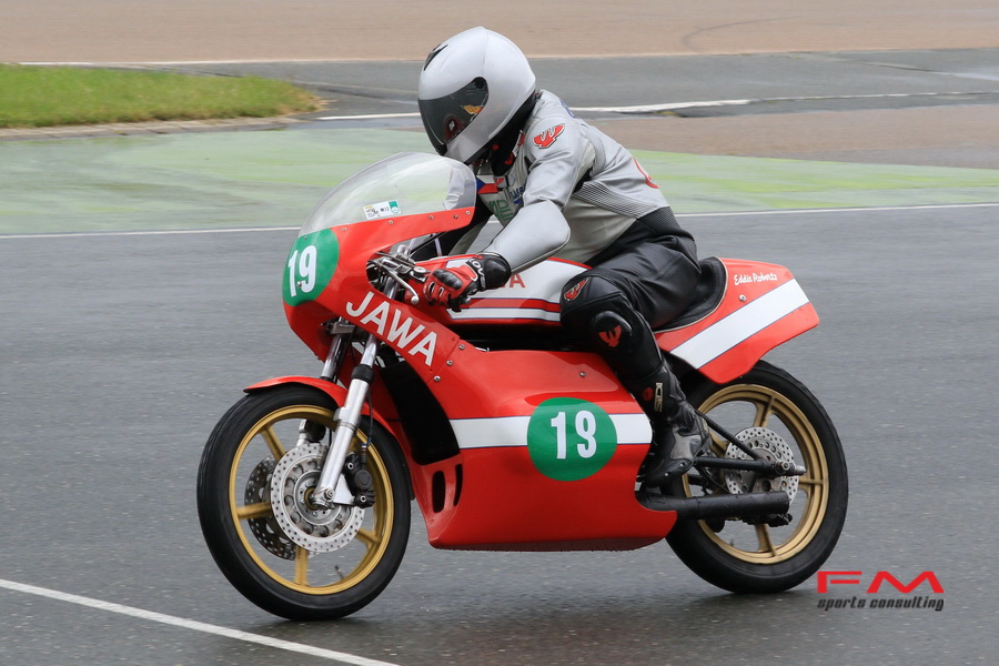 Motorsportlegenden 70/80er-Jahre
Antonin Kruzik  JAWA Maxton 250/2
