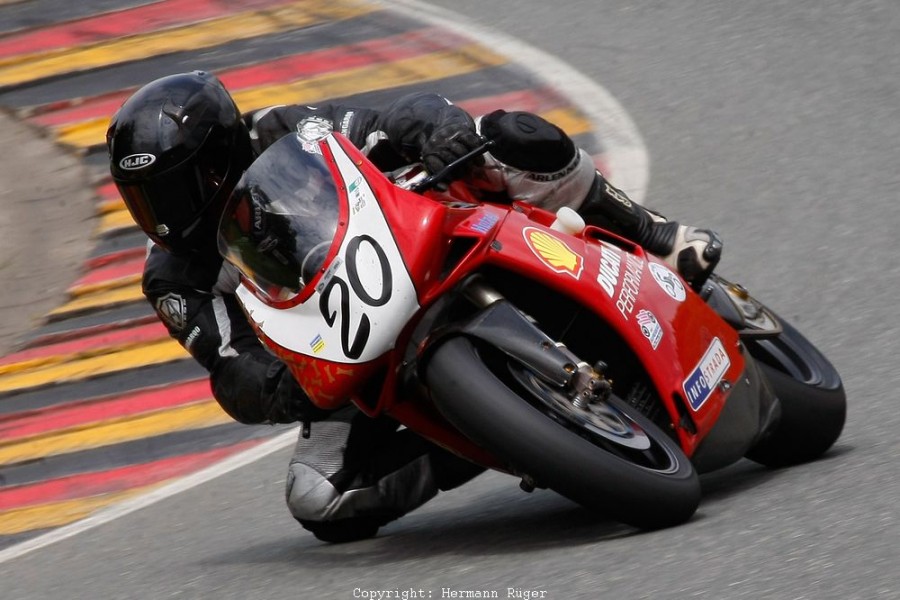Sachsenring Classic 2015
PRO-SUPERBIKE - THE REVIVAL
Harry Fath
