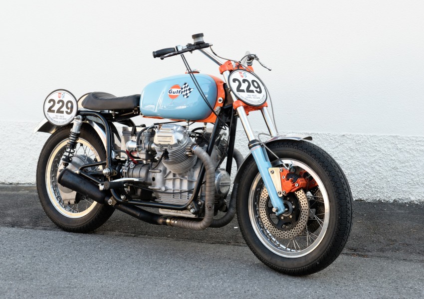 Gulf Guzzi 
Flattrack-Racer
