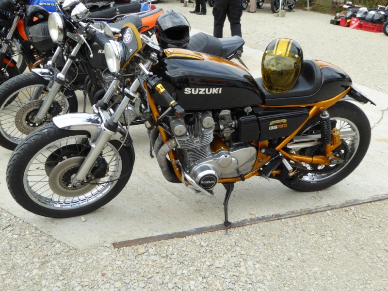 cooler, stimmiger Umbau einer Suzuki
