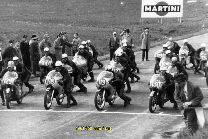 61-250-Start_250_1961_1.jpg