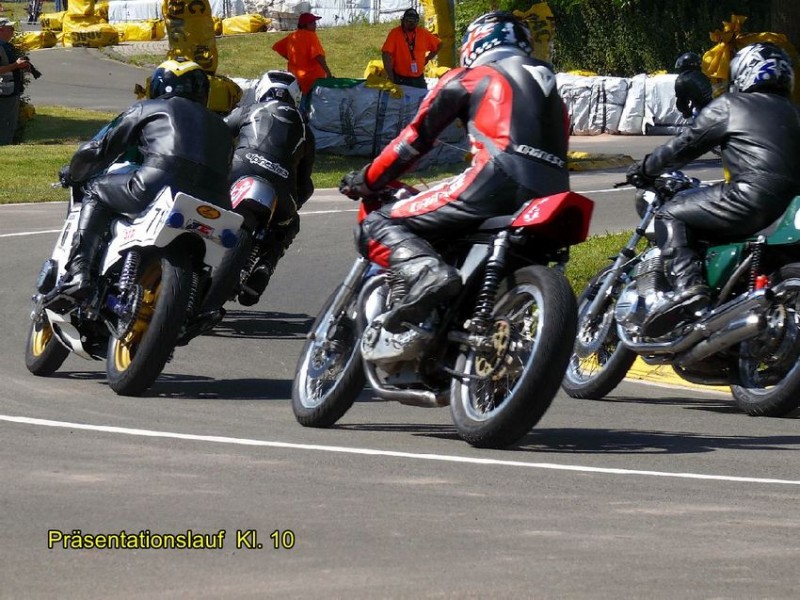 c_10_12a.jpg