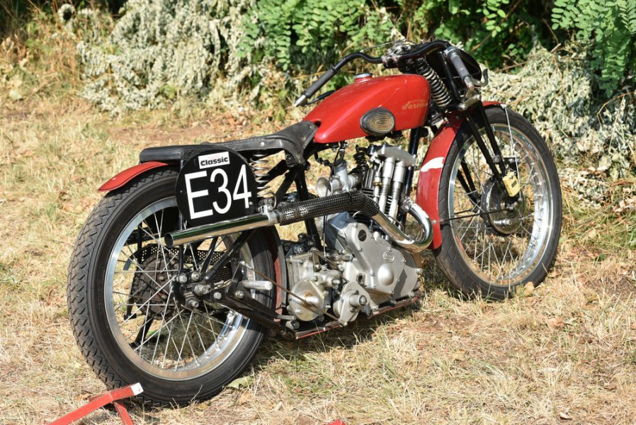 E34
Matthias Schmitt, Rothenbuch
Sarolea, 1934, 350 ccm
