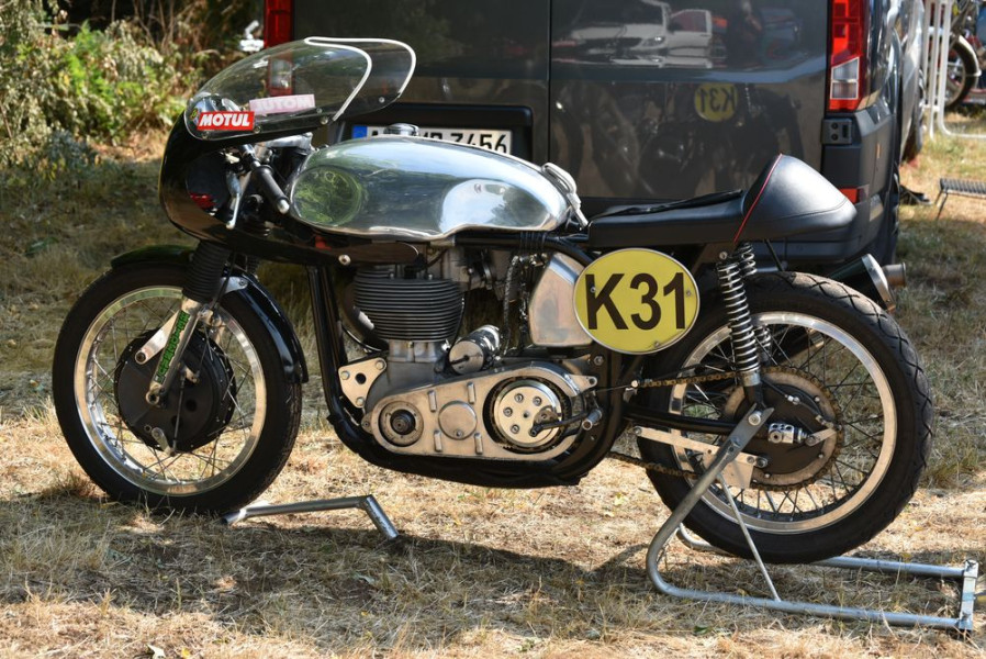 K31
Matthias Schmitt, Rothenbuch
BSA, 1956, 499 ccm
