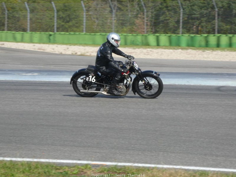 P1040173.jpg