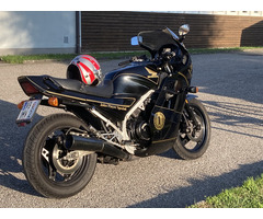 Honda VF1000F2 John Player Spezial - 2