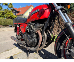 Suzuki GS 550 E „Red Suzi“ nur 500 Stück weltweit damals verkauft - 2