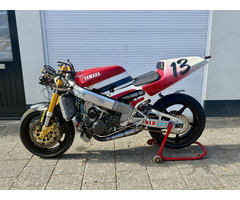 YAMAHA YZR 500 - 4