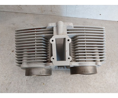 Laverda 750 SF,  cylinder, piston, side panel - 5