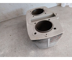 Laverda 750 SF,  cylinder, piston, side panel - 6