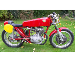 Ducati 250 Oldtimer-Racer, Königswelle bevel