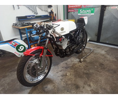YAMAHA 250 - 6