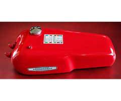 Aermacchi Ala d'Oro 350 – GFK-Renntank