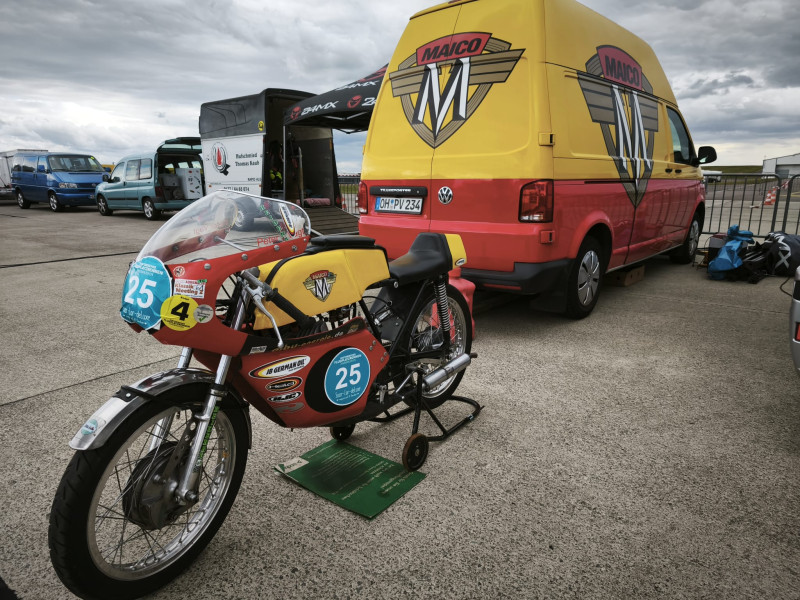 Zweibrücken 2025
RS125 und MAICO BUS - Besitzer Peter VAGT
